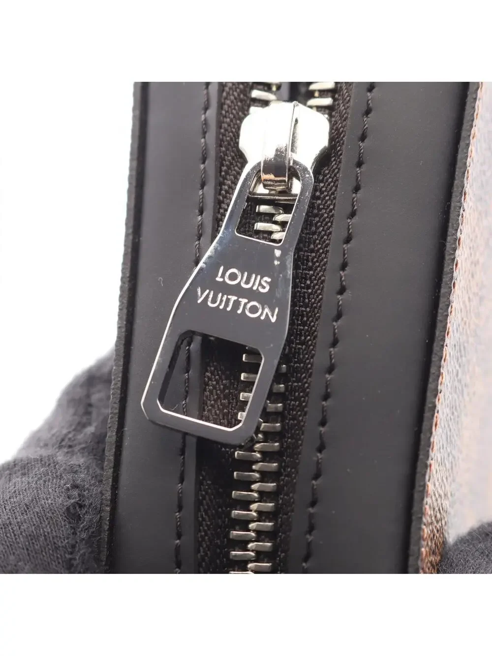 Louis Vuitton Zippy Xl Travel Case #360266L10B